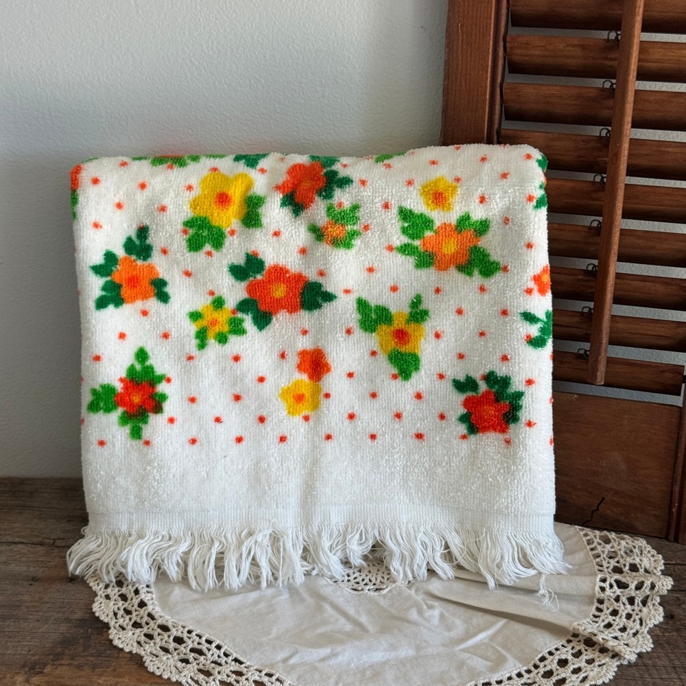 Vintage Royal Terry Barth Dreyfuss California Floral Fringe Bath Towel Cotton